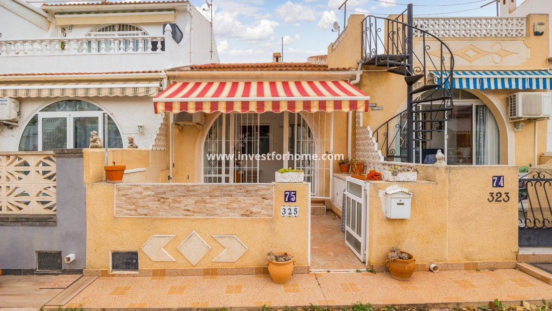 Sale - House - Torrevieja - La Siesta - El Salado - Torreta