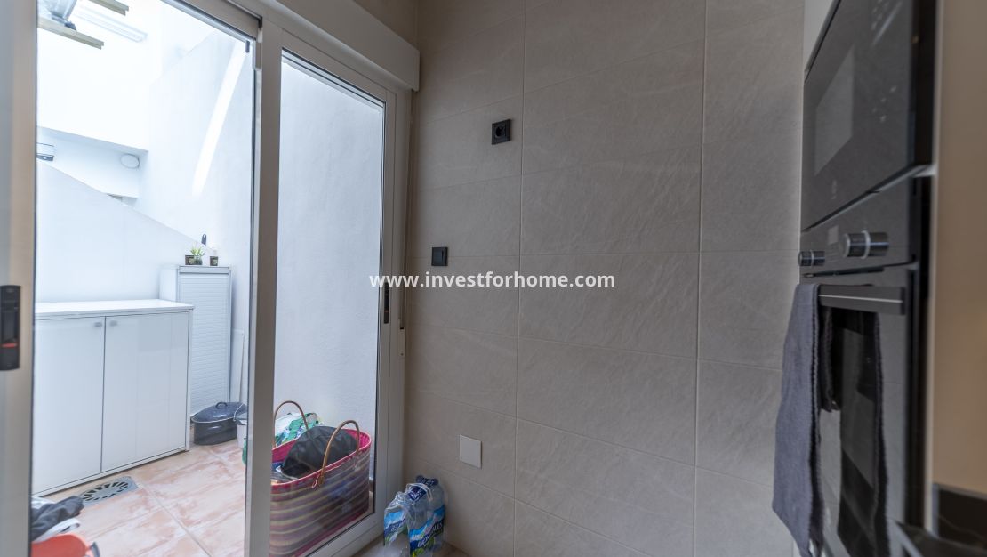 Sale - House - Torrevieja - Los Altos