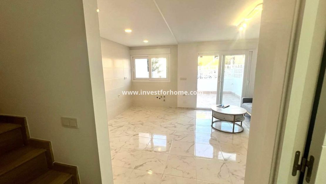 Sale - House - Torrevieja - Los Balcones - Los Altos Del Edén