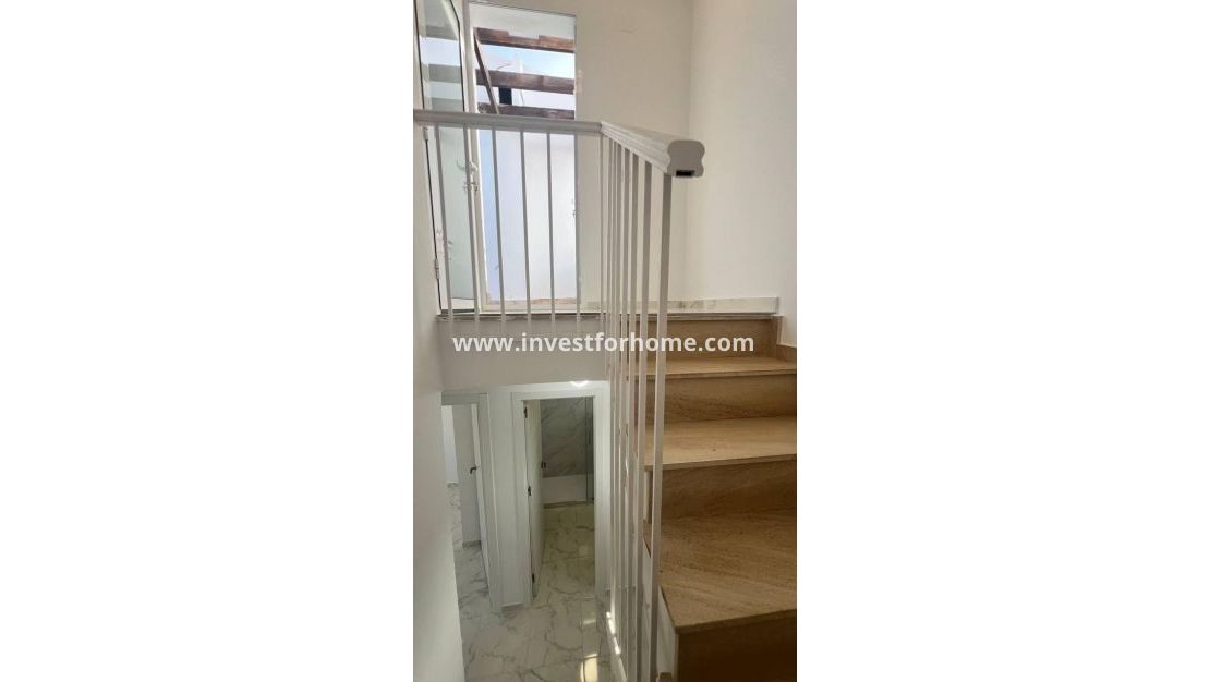 Sale - House - Torrevieja - Los Balcones - Los Altos Del Edén