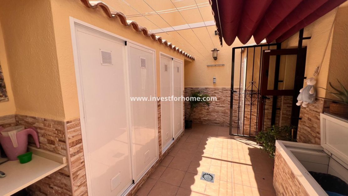Sale - House - Torrevieja - Los Balcones - Los Altos Del Edén