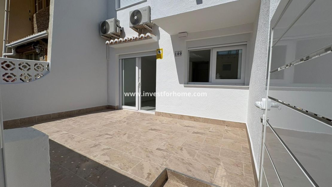 Sale - House - Torrevieja - Los Balcones - Los Altos Del Edén