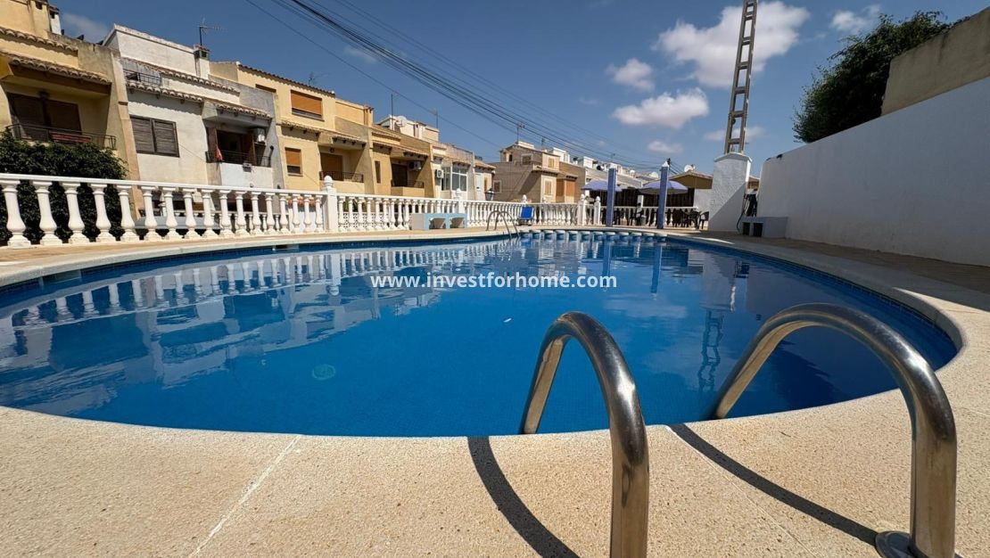 Sale - House - Torrevieja - Los Balcones - Los Altos Del Edén