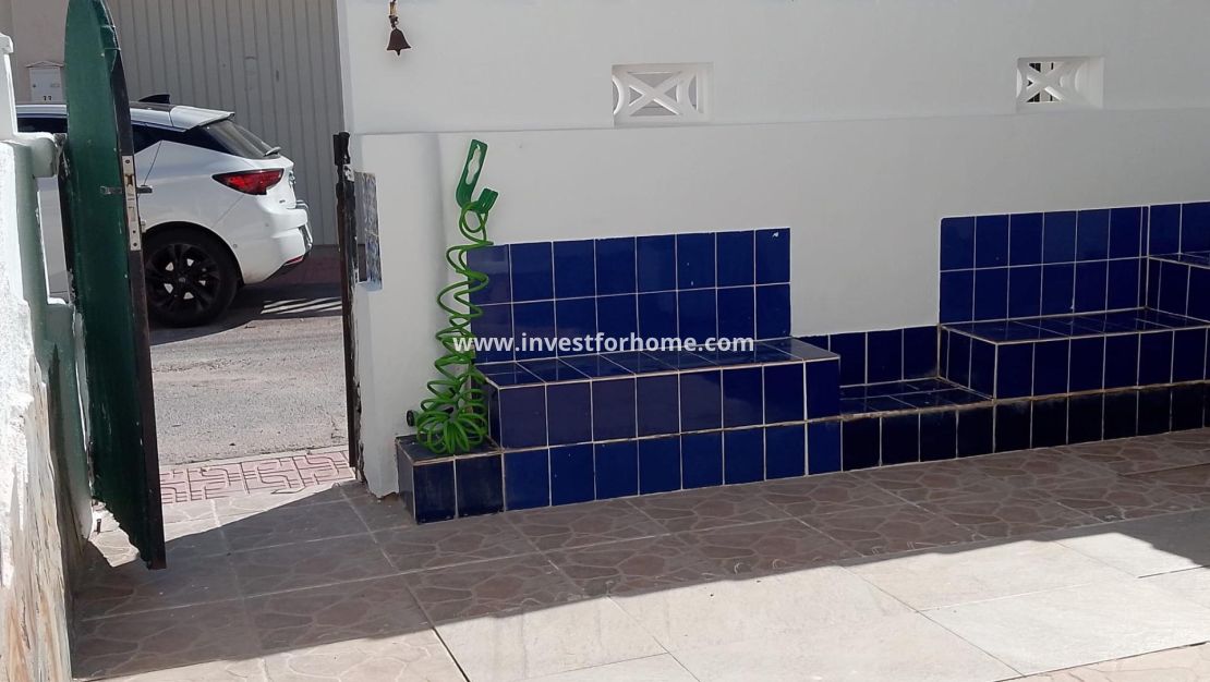 Sale - House - Torrevieja - Los Balcones