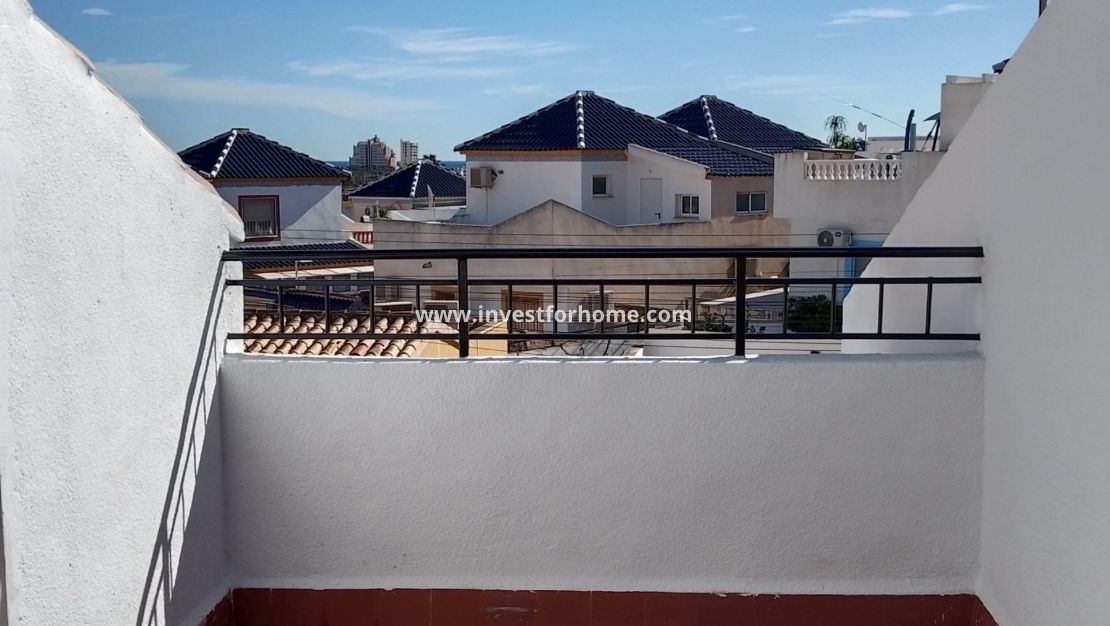 Sale - House - Torrevieja - Los Balcones