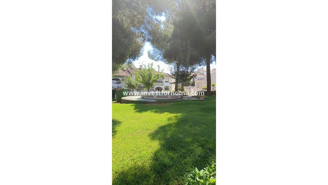 Sale - House - Torrevieja - Los Balcones