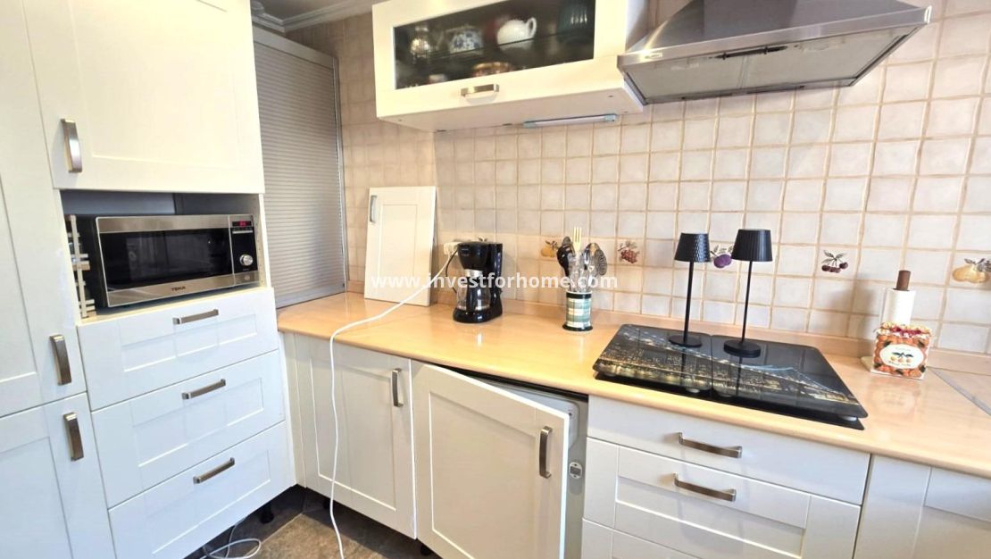 Sale - House - Torrevieja - Los Balcones
