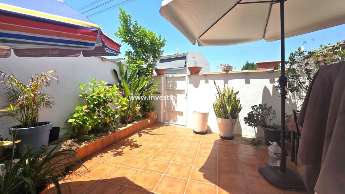 Sale - House - Torrevieja - Los Balcones