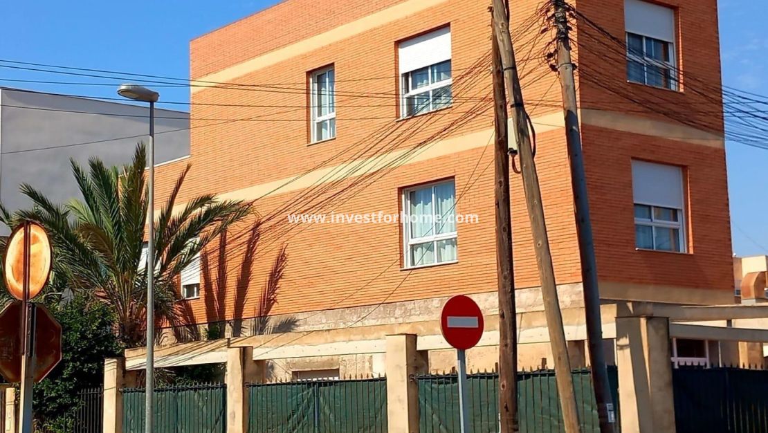 Sale - House - Torrevieja - Nueva Torrevieja - Aguas Nuevas