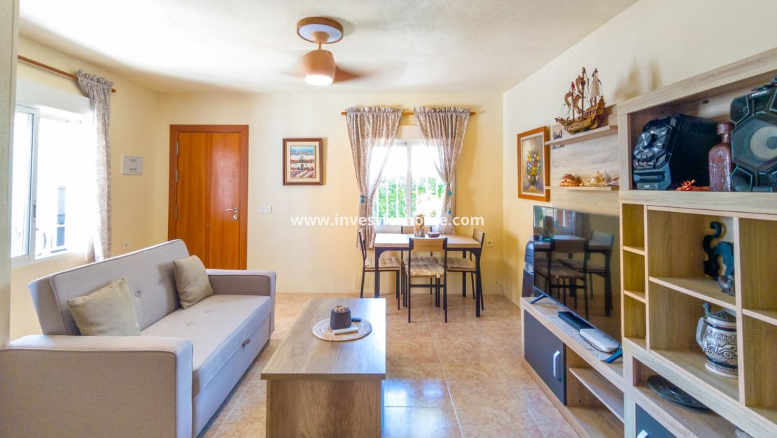 Sale - House - Torrevieja - Nueva Torrevieja - Aguas Nuevas