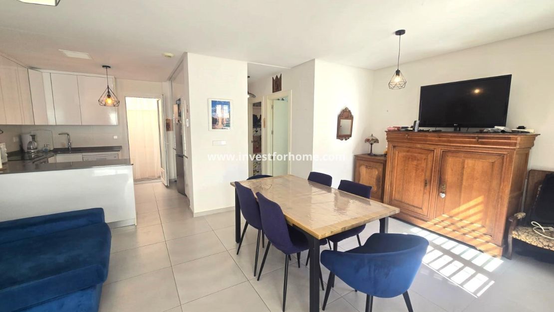 Sale - House - Torrevieja - Nueva Torrevieja - Aguas Nuevas