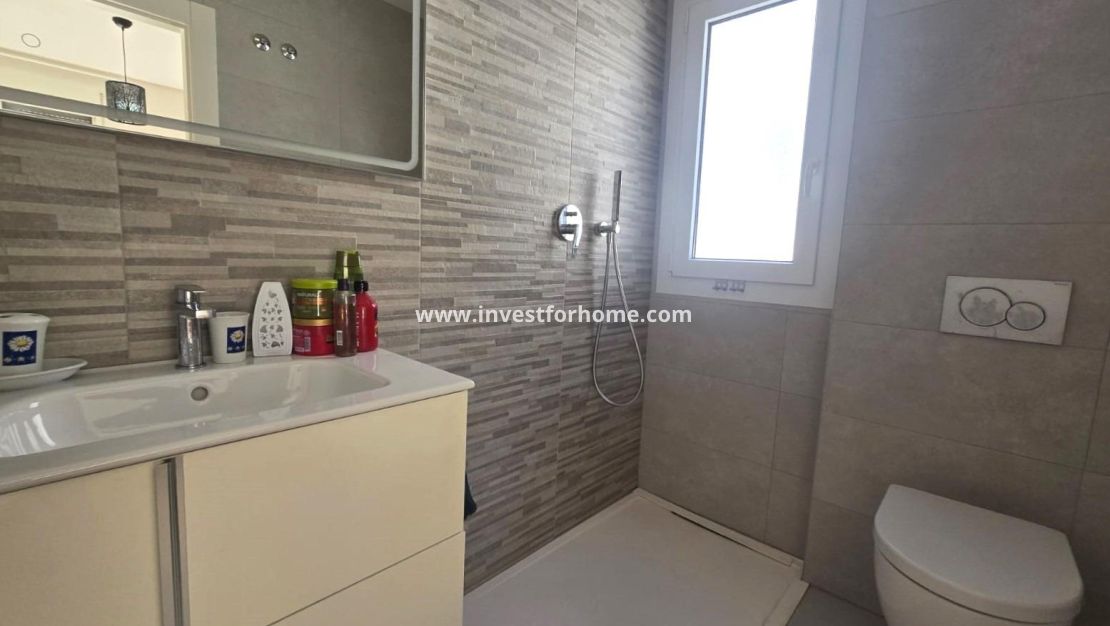 Sale - House - Torrevieja - Nueva Torrevieja - Aguas Nuevas