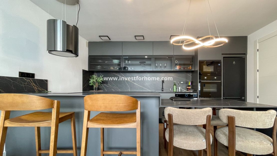 Sale - House - Torrevieja - Nueva Torrevieja - Aguas Nuevas