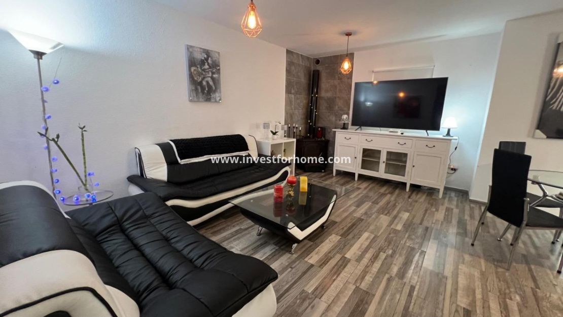 Sale - House - Torrevieja - Playa de los Locos