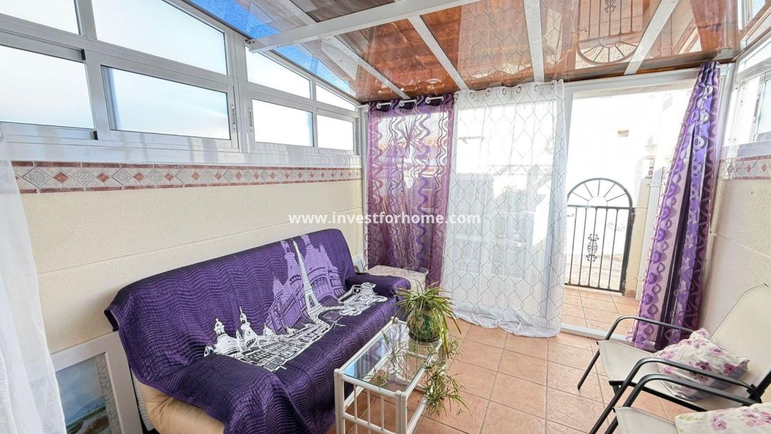 Sale - House - Torrevieja - Playa de los Locos