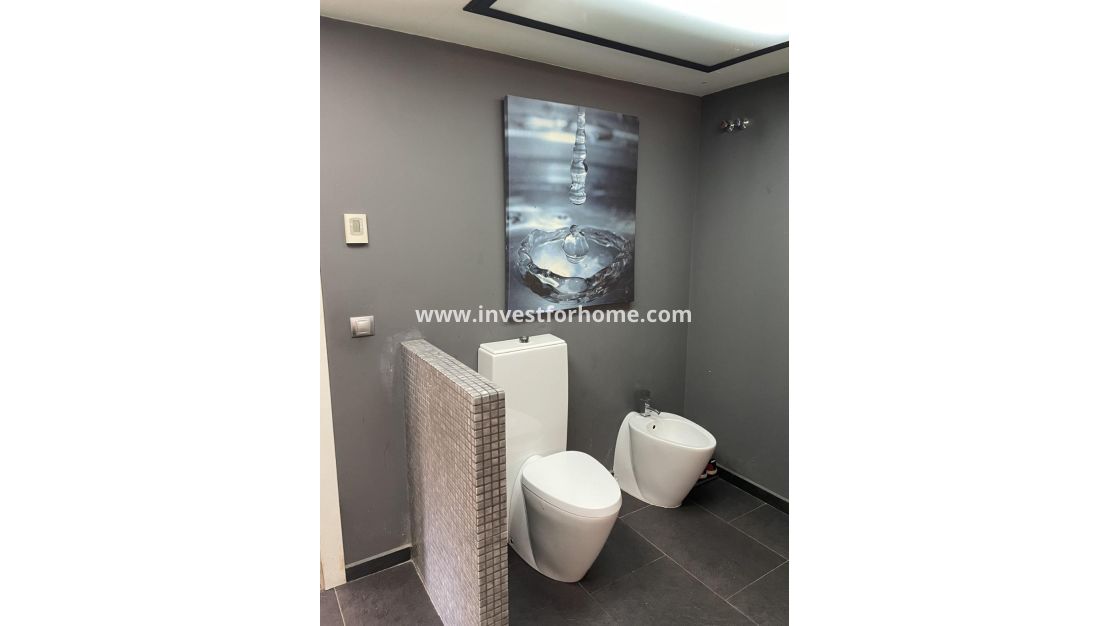 Sale - House - Torrevieja - Playa del Cura