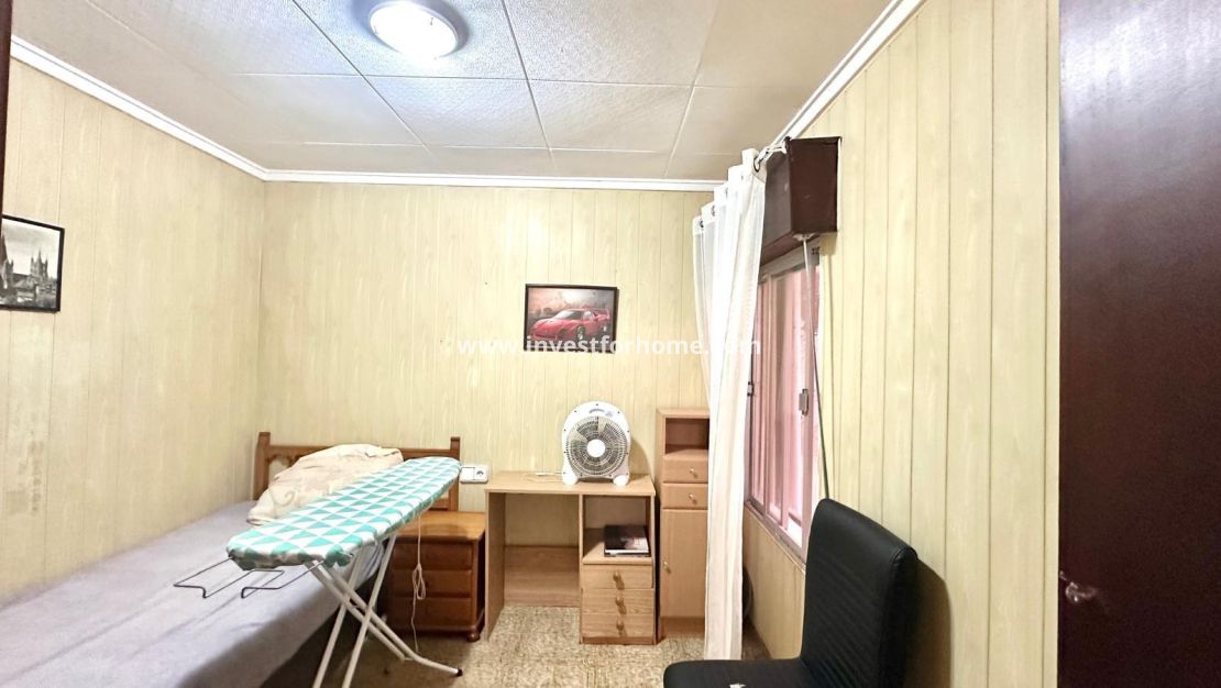 Sale - House - Torrevieja - Playa del Cura