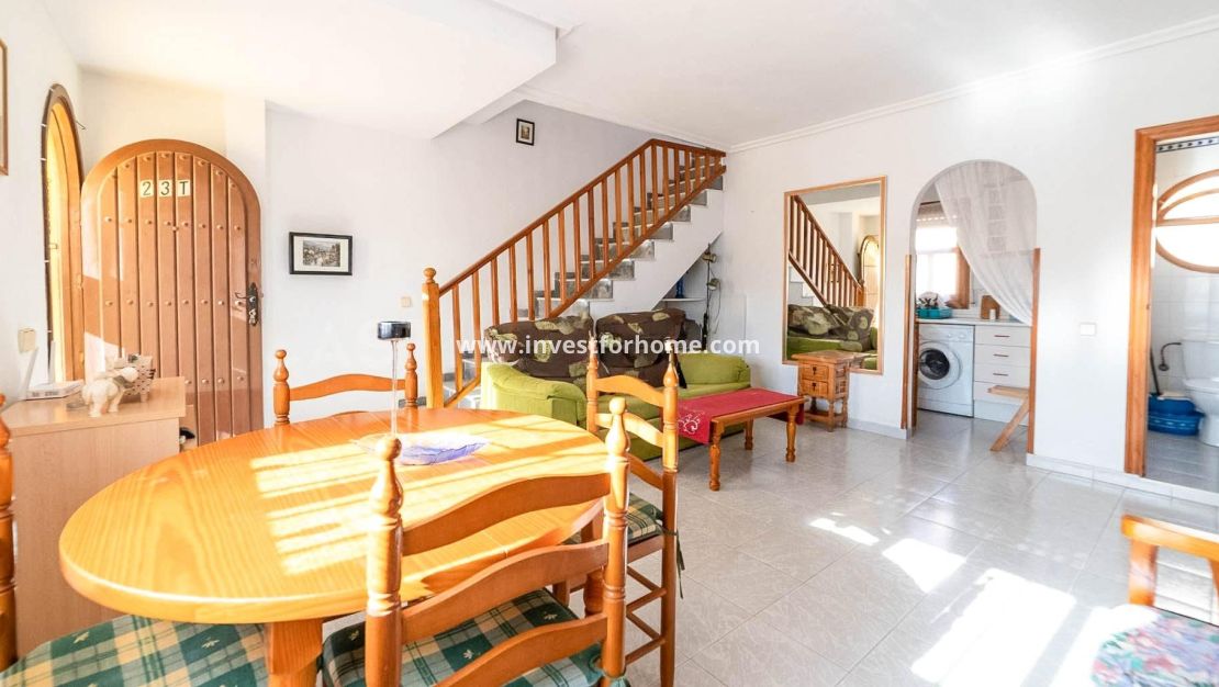 Sale - House - Torrevieja - Playa del Cura