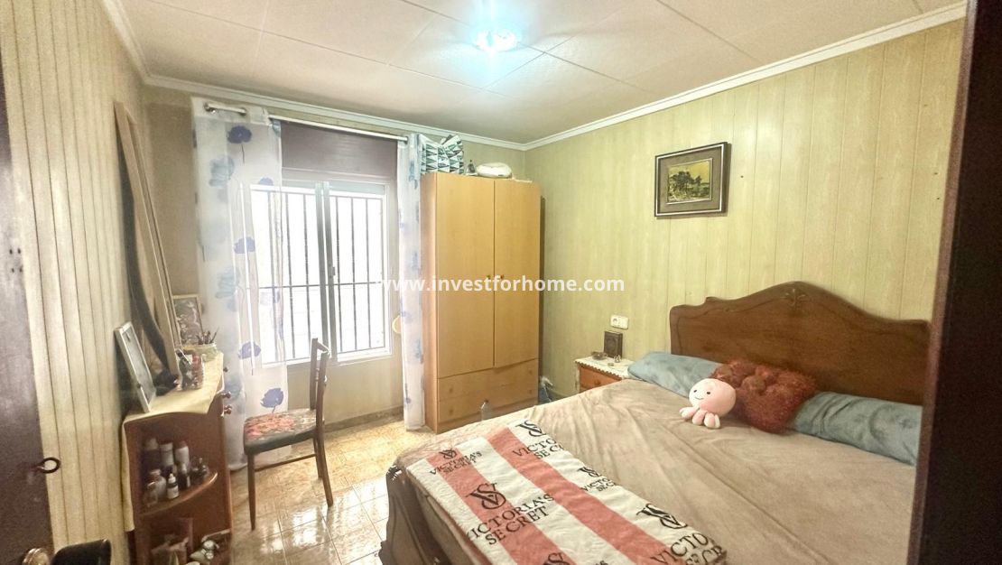 Sale - House - Torrevieja - Playa del Cura