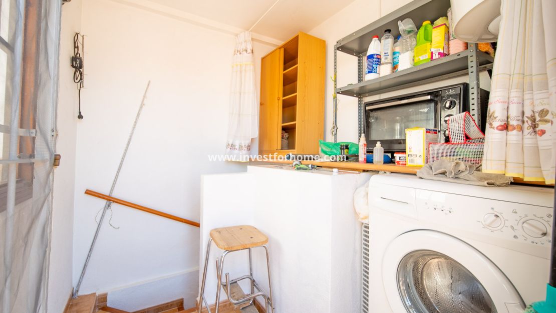 Sale - House - Torrevieja - Torrelamata - La Mata