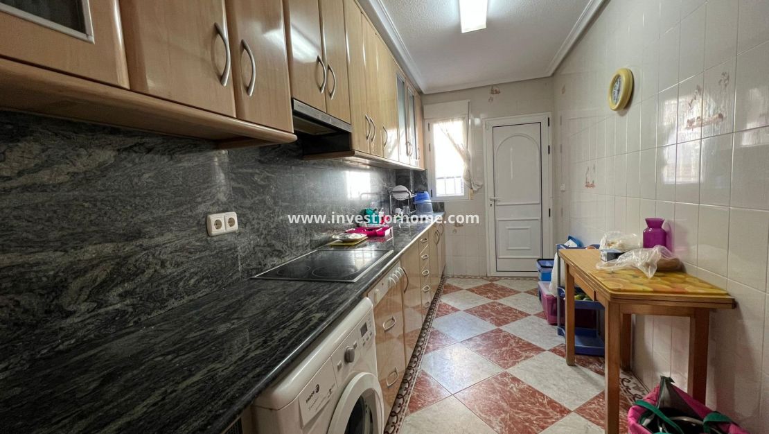 Sale - House - Torrevieja - Torrelamata - La Mata