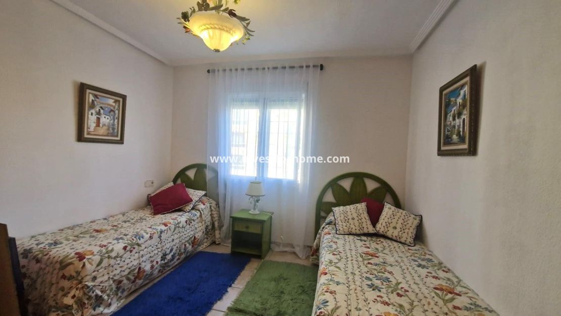 Sale - House - Torrevieja - Torrelamata - La Mata