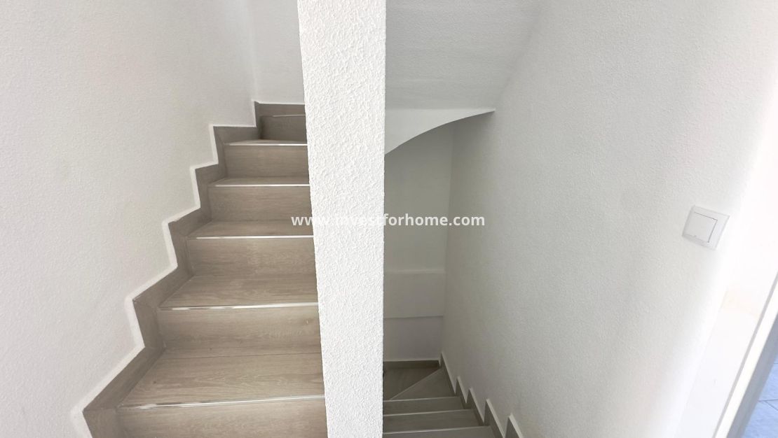 Sale - House - Torrevieja - Torrelamata - La Mata