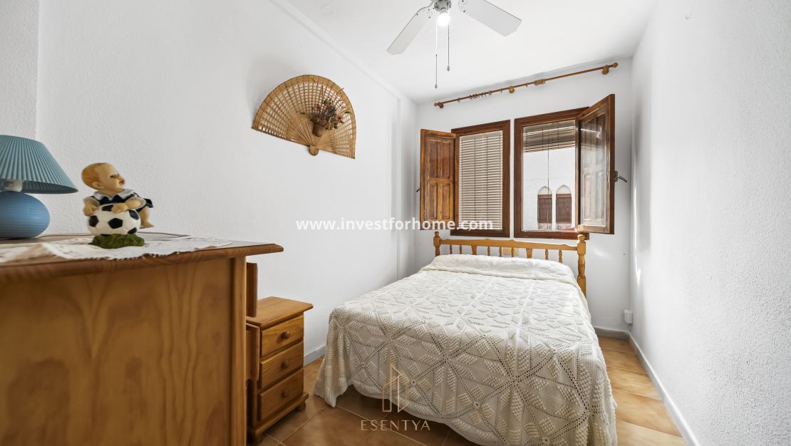 Sale - House - Torrevieja - Torrelamata - La Mata