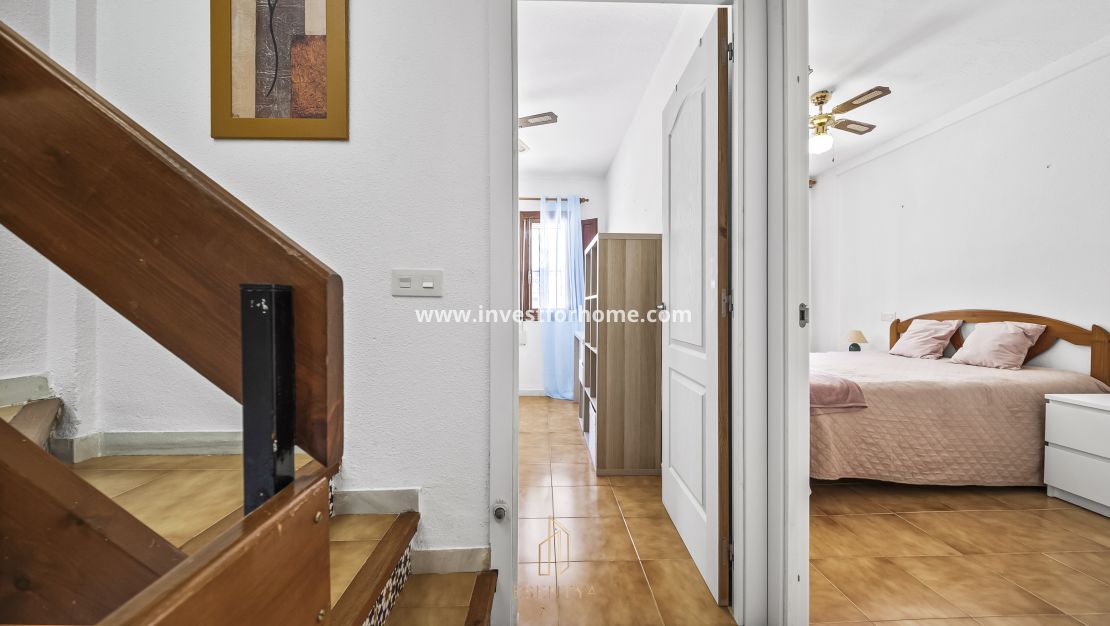 Sale - House - Torrevieja - Torrelamata - La Mata