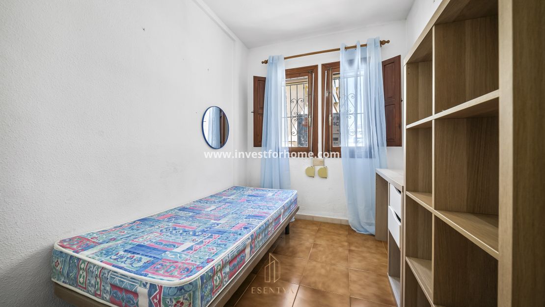 Sale - House - Torrevieja - Torrelamata - La Mata