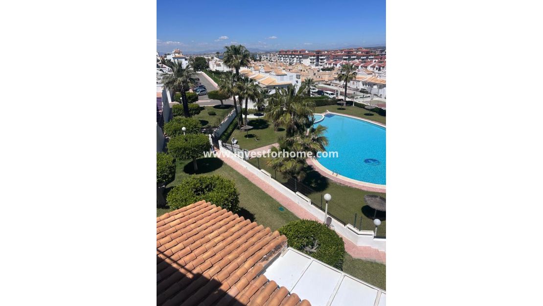 Sale - House - Torrevieja - Torrelamata - La Mata
