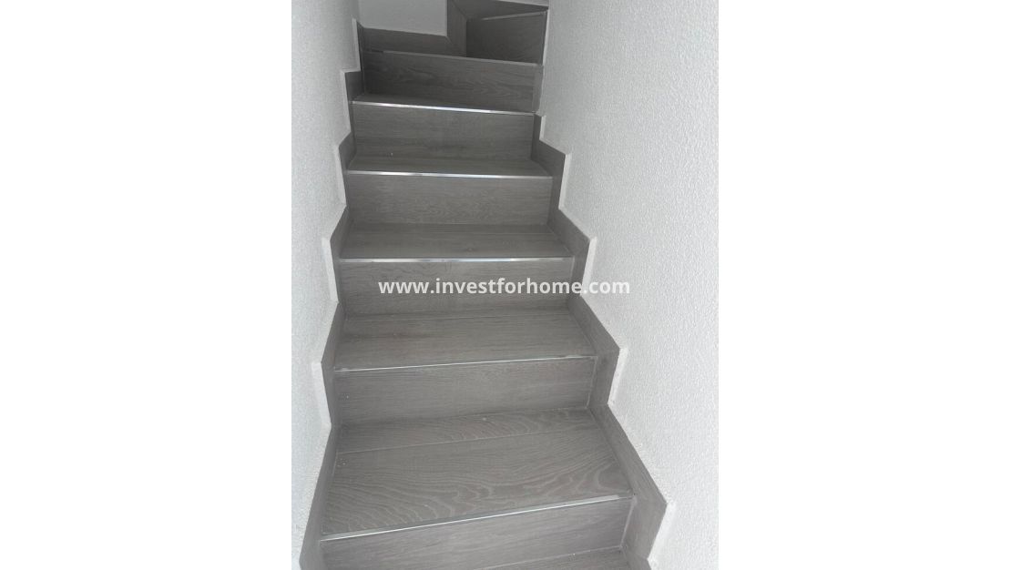 Sale - House - Torrevieja - Torrelamata - La Mata