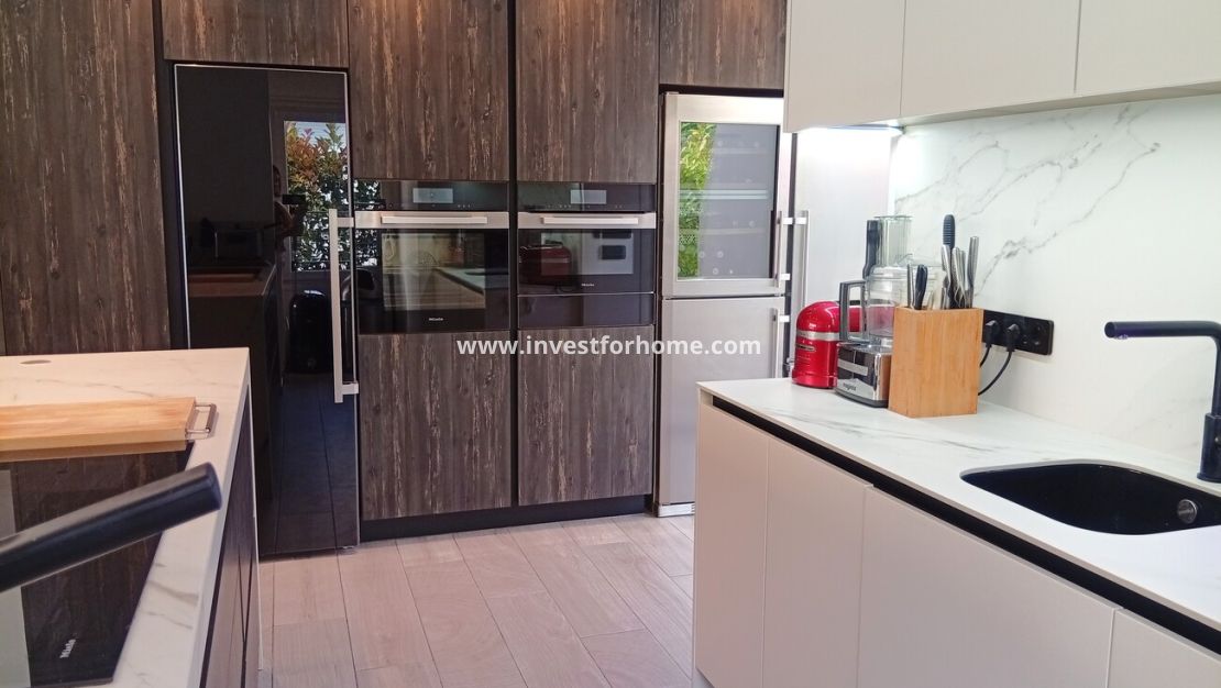 Sale - Villa - Algorfa - La Finca Golf