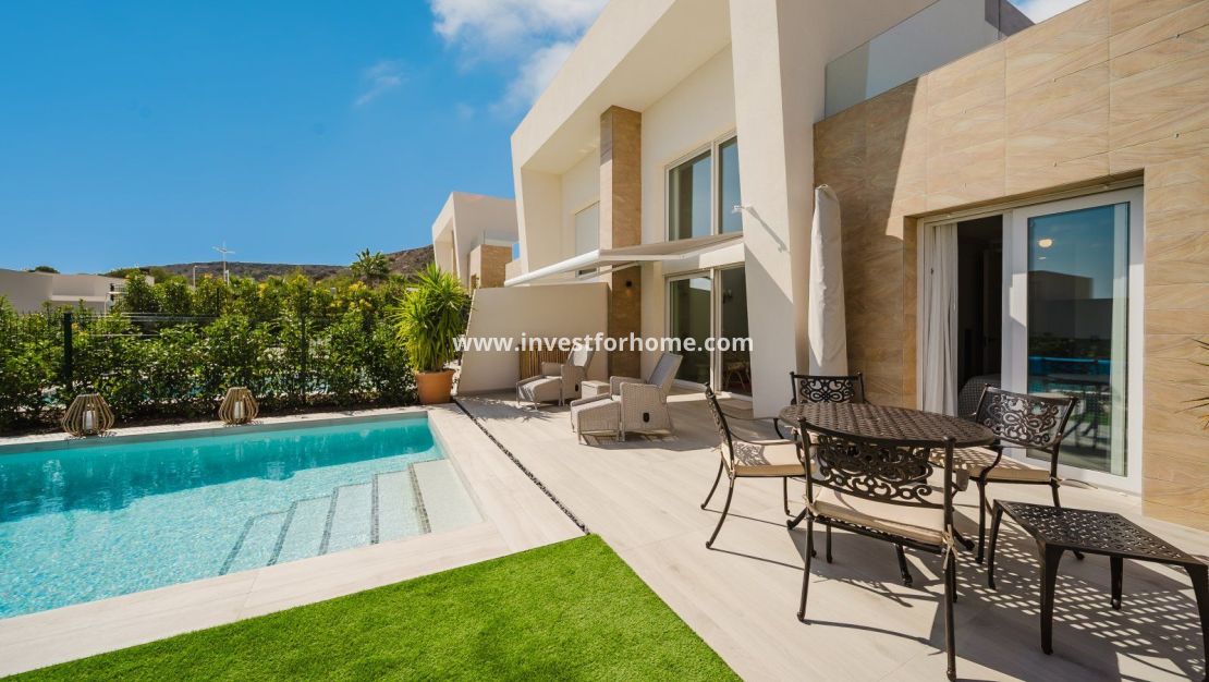 Sale - Villa - Algorfa - La Finca Golf