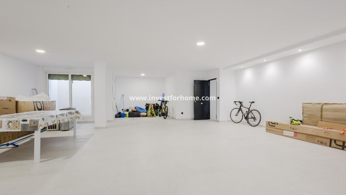 Sale - Villa - Algorfa - La Finca Golf