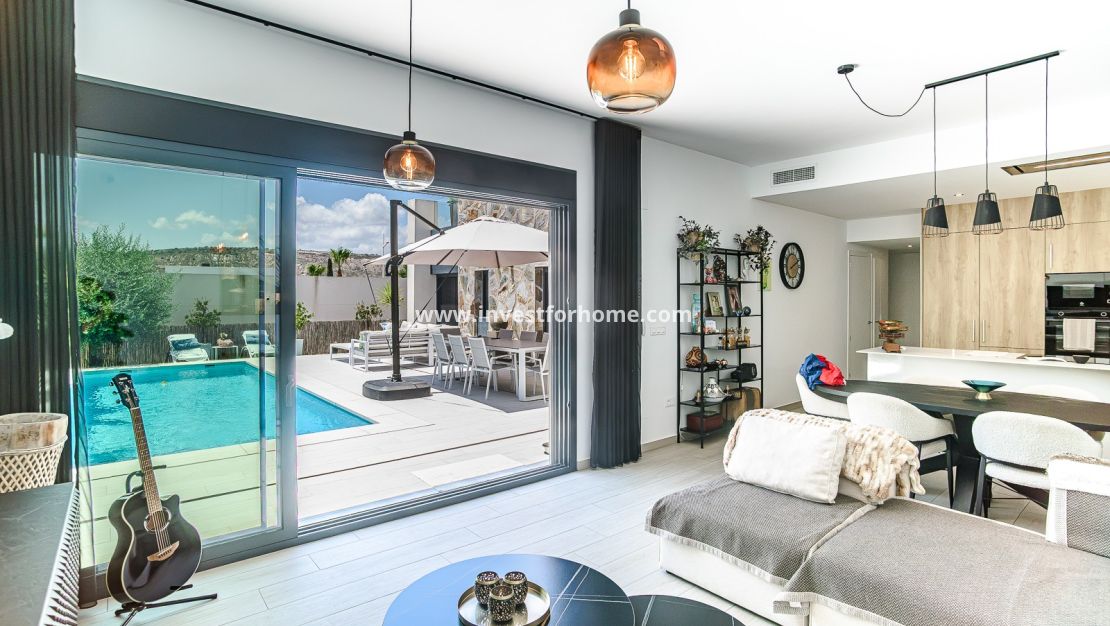 Sale - Villa - Algorfa - La finca Golf