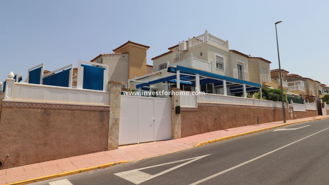 Sale - Villa - Algorfa - Montebello