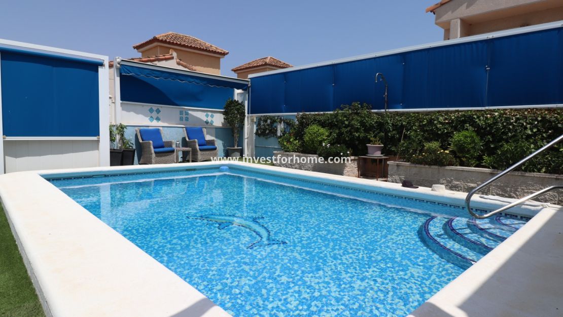 Sale - Villa - Algorfa - Montebello