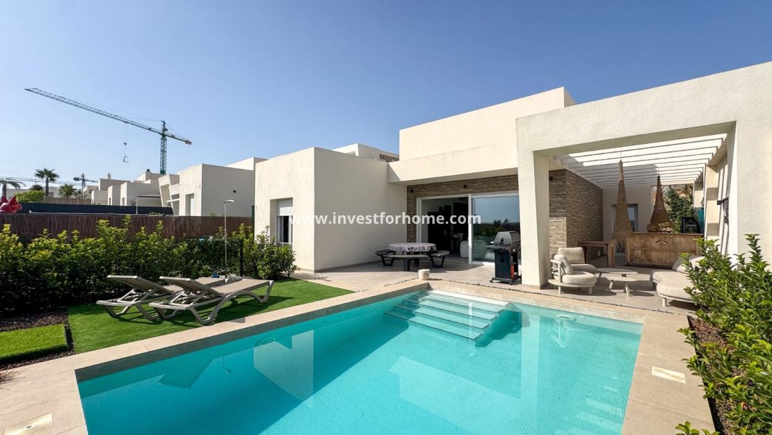 Sale - Villa - Algorfa