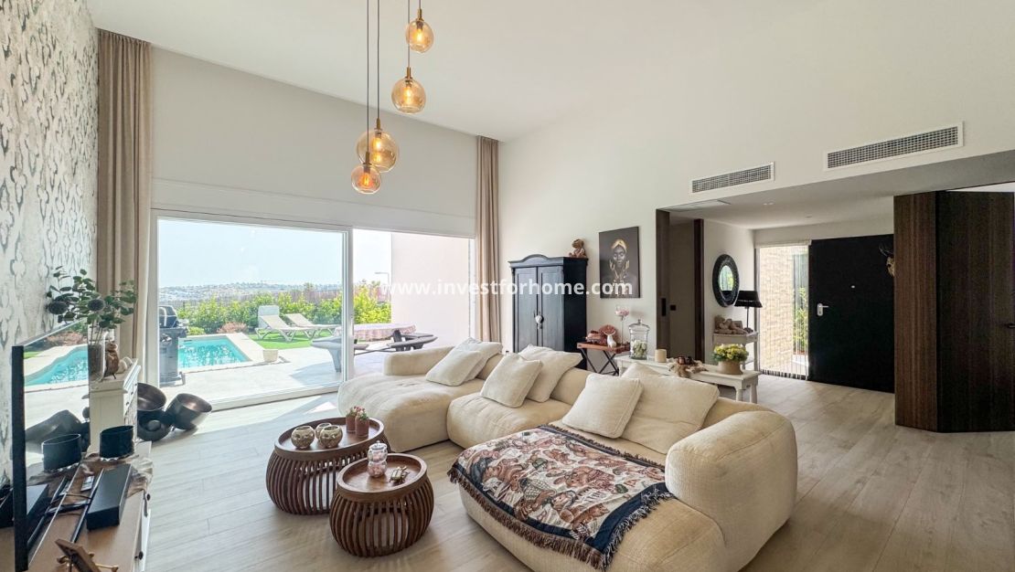 Sale - Villa - Algorfa