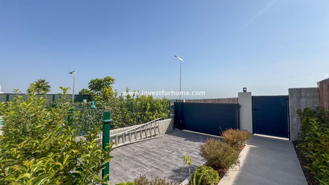 Sale - Villa - Algorfa