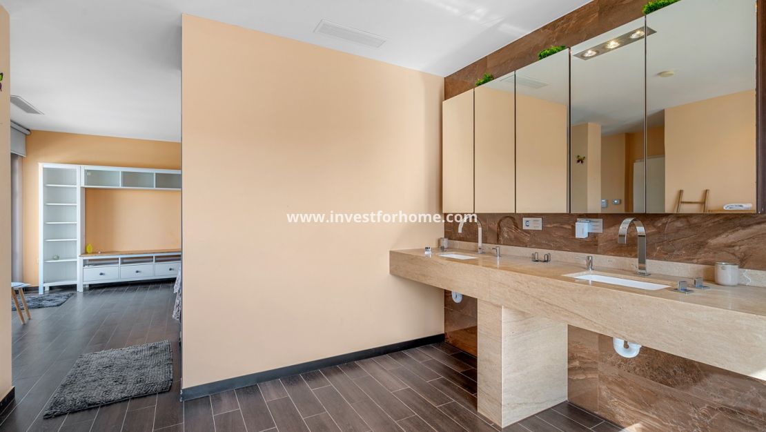 Sale - Villa - Benijofar - Costa Blanca