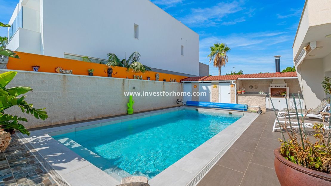Sale - Villa - Benijofar - Costa Blanca