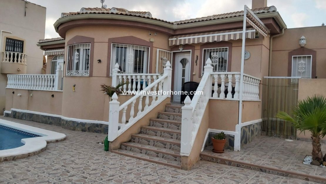 Sale - Villa - Benimar - Costa Blanca