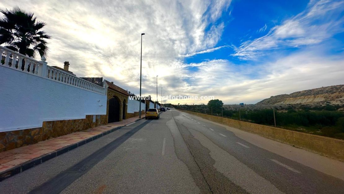 Sale - Villa - Bigastro - Comunidad Valenciana