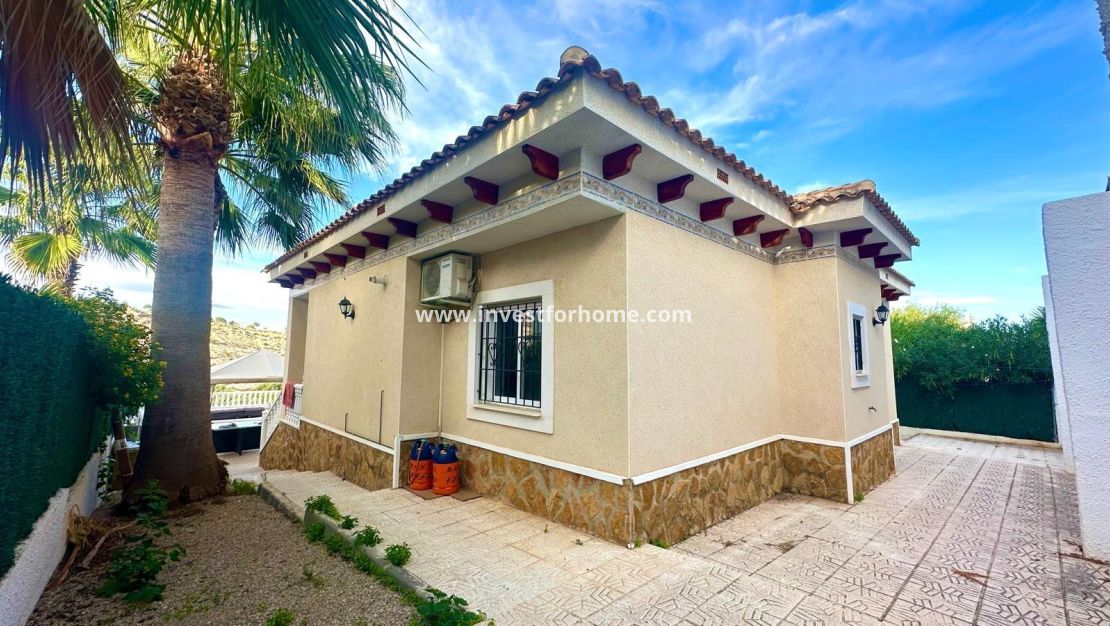 Sale - Villa - Bigastro - Comunidad Valenciana