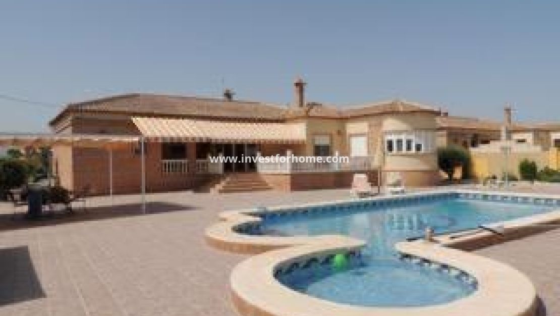 Sale - Villa - Catral