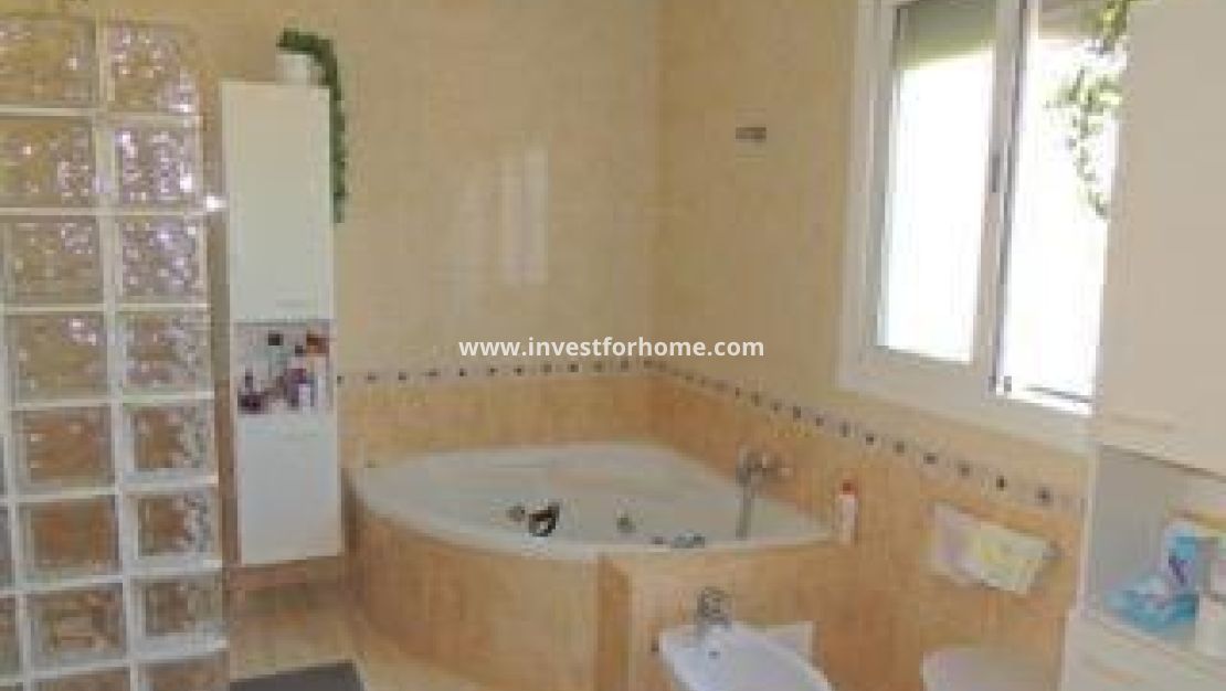 Sale - Villa - Catral