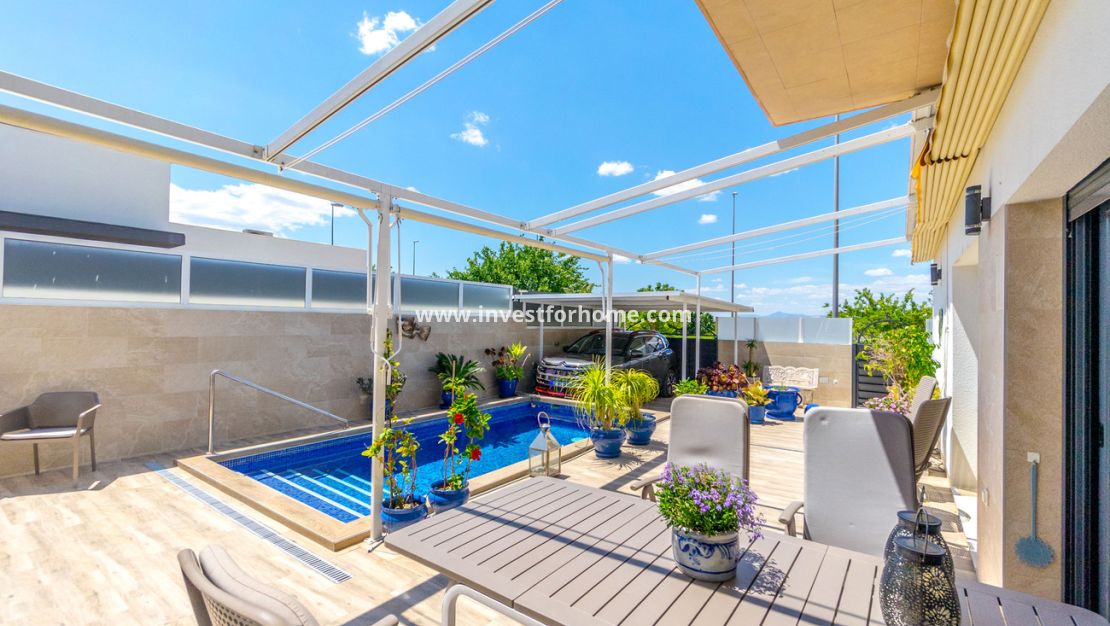 Sale - Villa - Daya Nueva - Costa Blanca