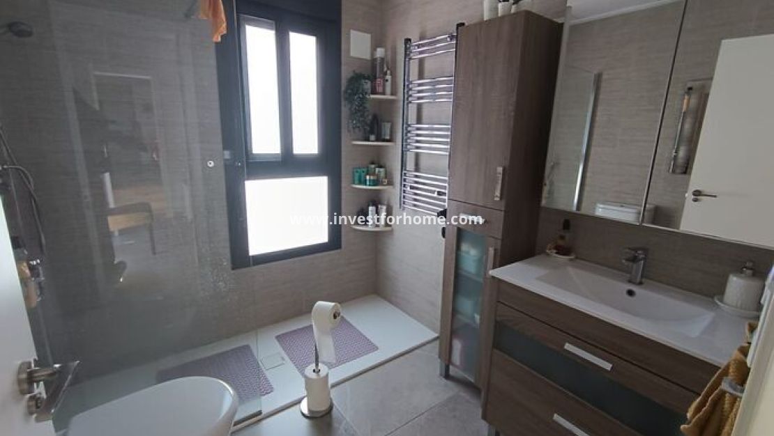 Sale - Villa - Daya Nueva - Costa Blanca